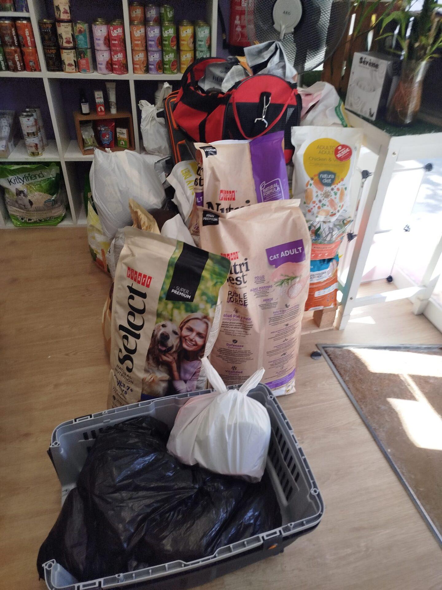 recogida-solidaria-animales-incendios-madrid-avila-lemi-mascotas